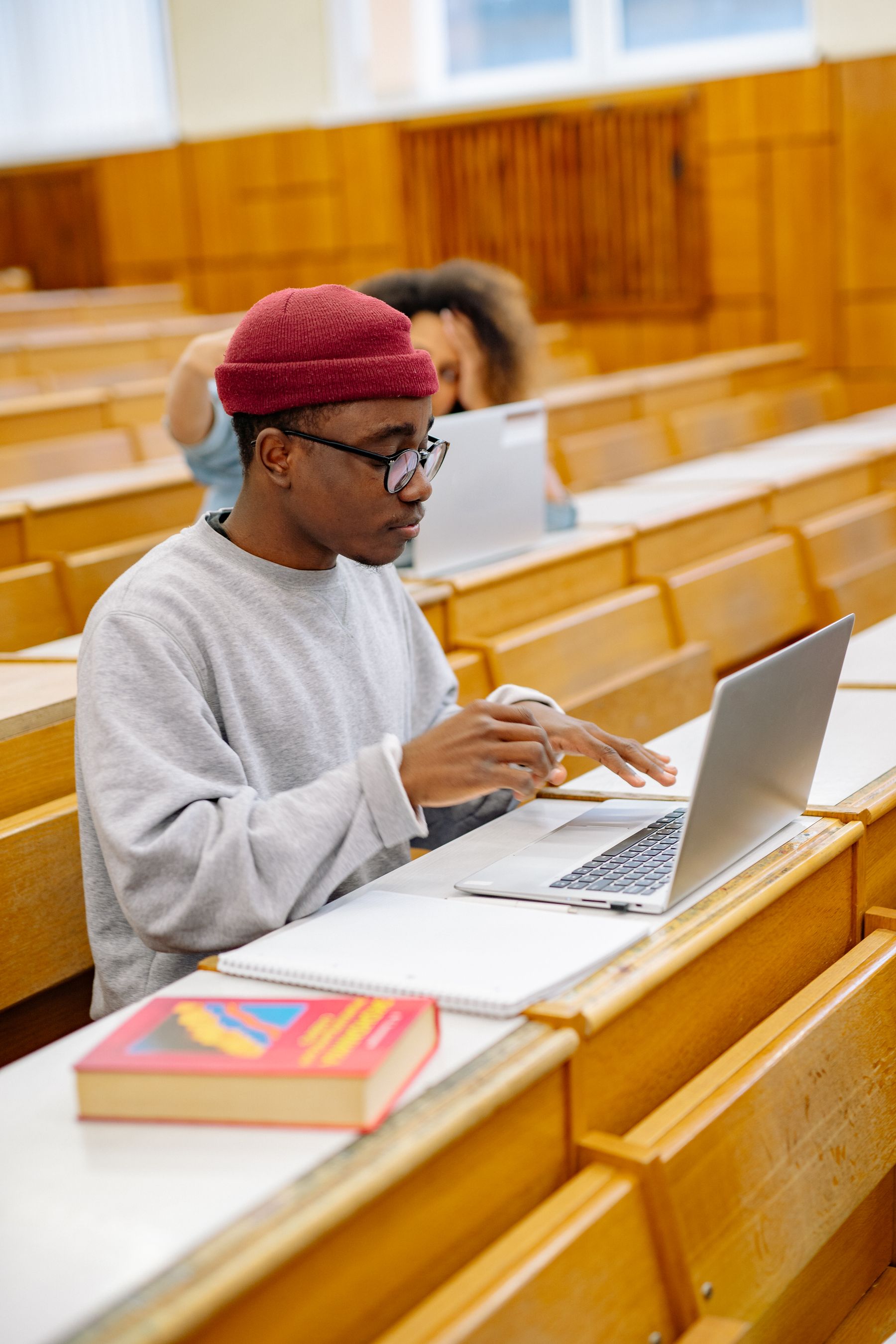 Webna Learn — منصة الأكاديميات والدورات الذكية